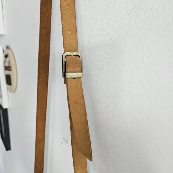 Handmade Tan Lather Crossbody Mini Bag - Picture 5 of 7